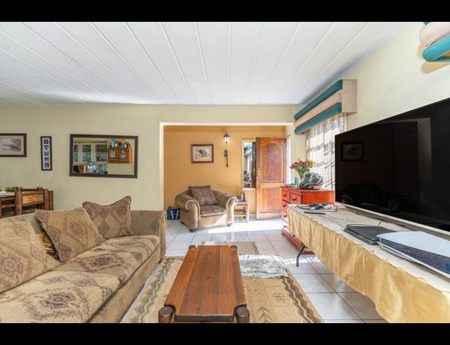 2 BEDROOM DUPLEX FOR SALE IN EDEN GLEN